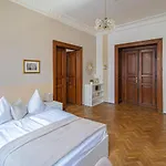 For Celebrations Spacious 3bdr With Balcony *
