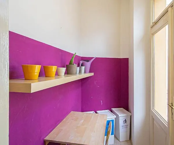 For Celebrations Spacious 3bdr With Balcony