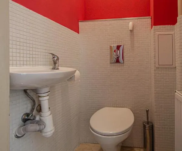 Apartamento For Celebrations Spacious 3bdr With Balcony
