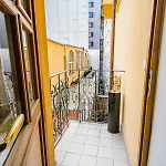 Apartment For Celebrations Spacious 3bdr With Balcony Prague