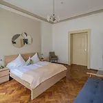 Apartment For Celebrations Spacious 3bdr With Balcony