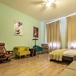 For Celebrations Spacious 3bdr With Balcony * Prague
