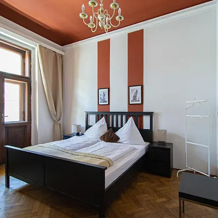 For Celebrations Spacious 3bdr With Balcony Apartmán Praha