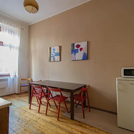 For Celebrations Spacious 3bdr With Balcony Apartmán *