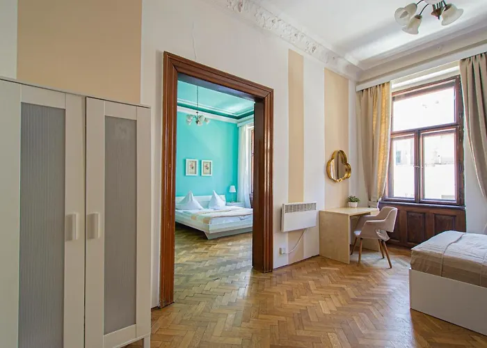 For Celebrations Spacious 3bdr With Balcony *