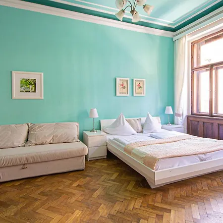 For Celebrations Spacious 3bdr With Balcony דירה *
