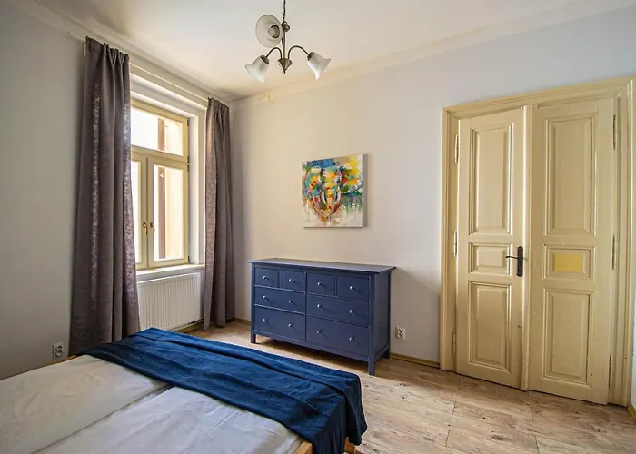 Lägenhet For Celebrations Spacious 3bdr With Balcony *