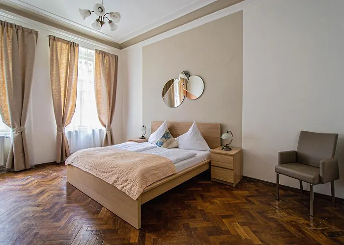 For Celebrations Spacious 3bdr With Balcony * Prag