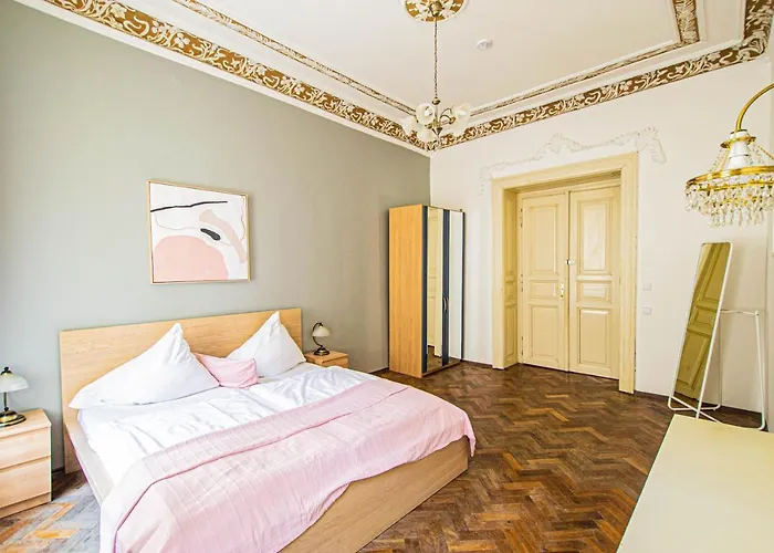 For Celebrations Spacious 3bdr With Balcony * Prag